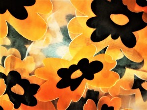 EFEKTOWNA ORGANTYNA O PIĘKNYM KWIATOWYM WZORZE W INTENSYWNIE POMARAŃCZOWEJ BARWIE WYSOKOŚĆ 280 CM