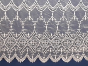 FIRANA MARKIZETA Z PIĘKNĄ GIPIURĄ NA DOLE