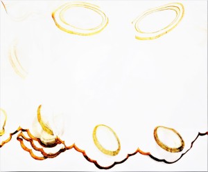 ZWIEWNA ORGANTYNA W DUŻE ORNAMENTY O KSZTAŁCIE ELIPSY W KOLORZE ZŁOTO ZIELONYM NA BIAŁYM TLE WYSOKOŚĆ 160 CM