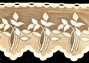 PEŁNA UROKU ZAZDROSTKA Z ŻAKARDU W DELIKATNYM KOLORZE ECRU Z EFEKTOWNYM MOTYWEM KWIATOWYM WYSOKOŚĆ 35 CM 70 CM 120 CM PRODUCENT POLONTEX CZĘSTOCHOWA