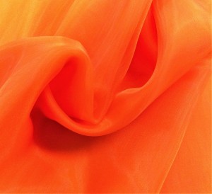 PEŁNA UROKU GŁADKA ORGANTYNA W INTENSYWNIE POMARAŃCZOWYM KOLORZE Z POŁYSKIEM GLAMOUR  WYSOKOŚĆ 260 CM PRODUCENT POLONTEX CZĘSTOCHOWA